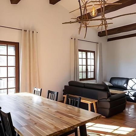 Mas Provencal De 120M2 En Camargue, Avec Piscine Et Parking Inclus, Ideal Pour Des Vacances Арль Екстер'єр фото